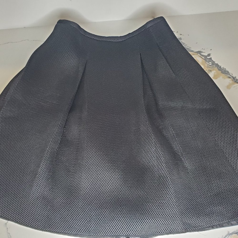 Black Structured Skirt w/ Pockets